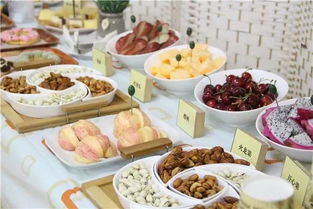 學(xué)園召開膳食委員會(huì)及美食品鑒會(huì)活動(dòng)